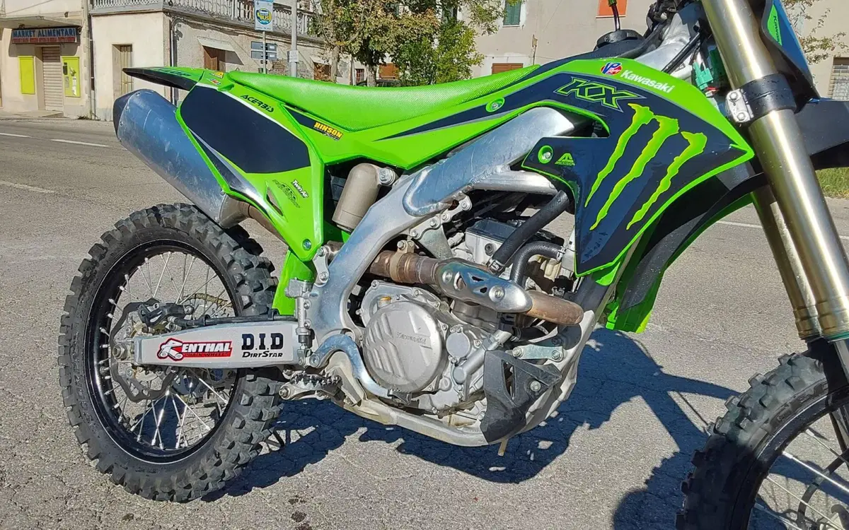 Kawasaki KX250F (2023) (2)