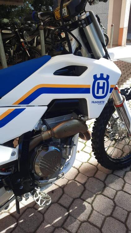 Husqvarna FC 250 Heritage (2023) (5)