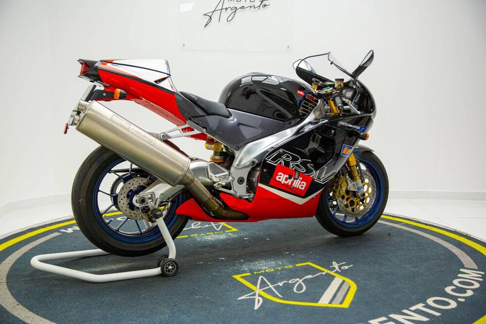 Aprilia RSV 1000 (2000 - 01) (5)