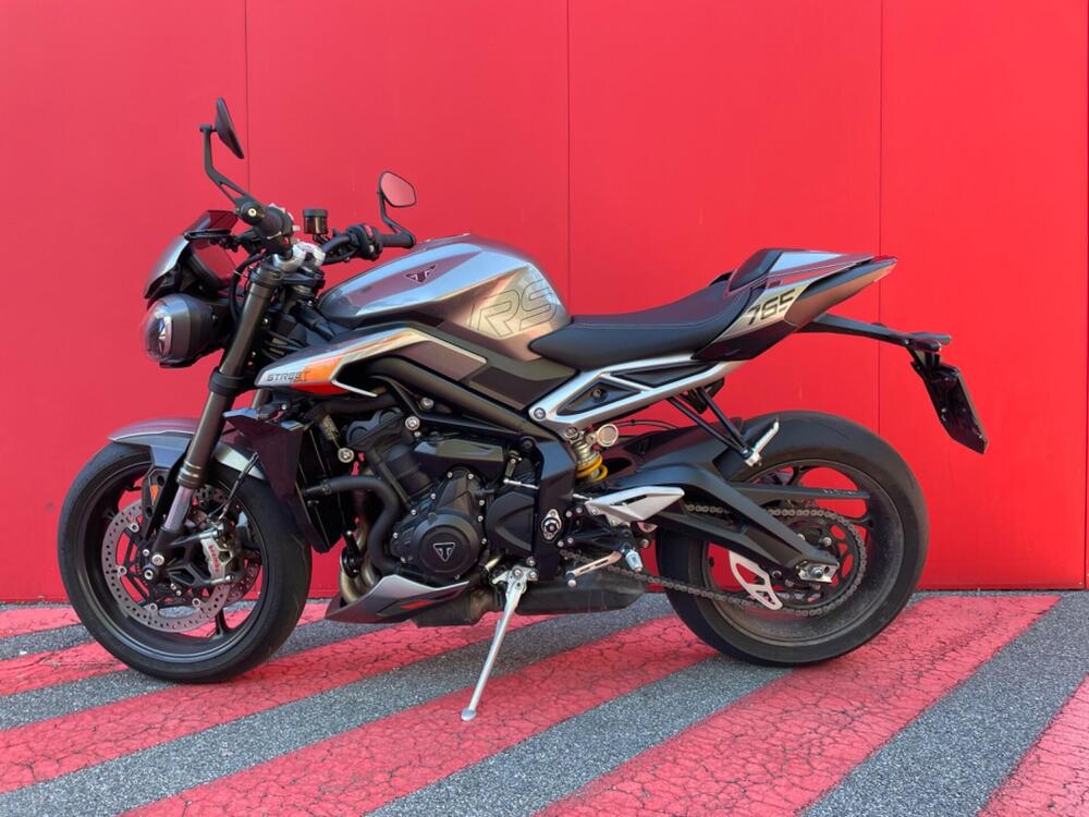 Triumph Street Triple 765 RS (2023 - 24) (3)