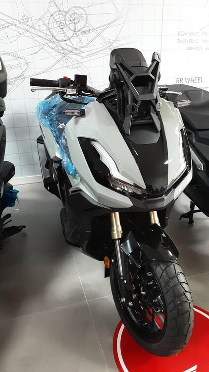 Honda ADV 350 (2022 - 24)