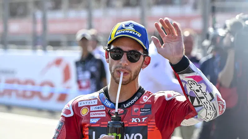 MotoGP 2024. GP dell'Indonesia. Enea Bastianini: "Sono migliorato giro dopo giro. Se potevo vincere? Avrei avuto pi&ugrave; chance se avessi superato prima Marc Marquez"