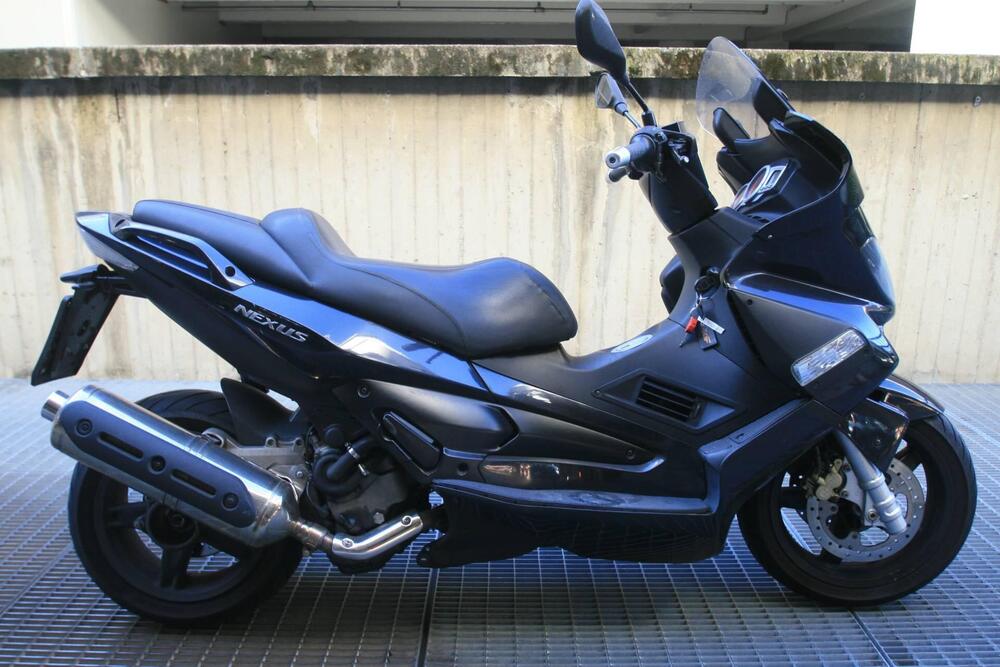 Gilera Nexus 500 (2003 - 05)