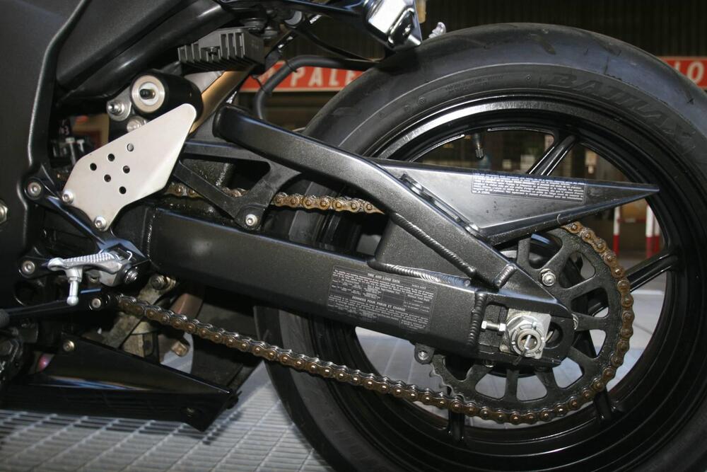 Kawasaki Ninja 600 ZX-6R (2007 - 08) (5)