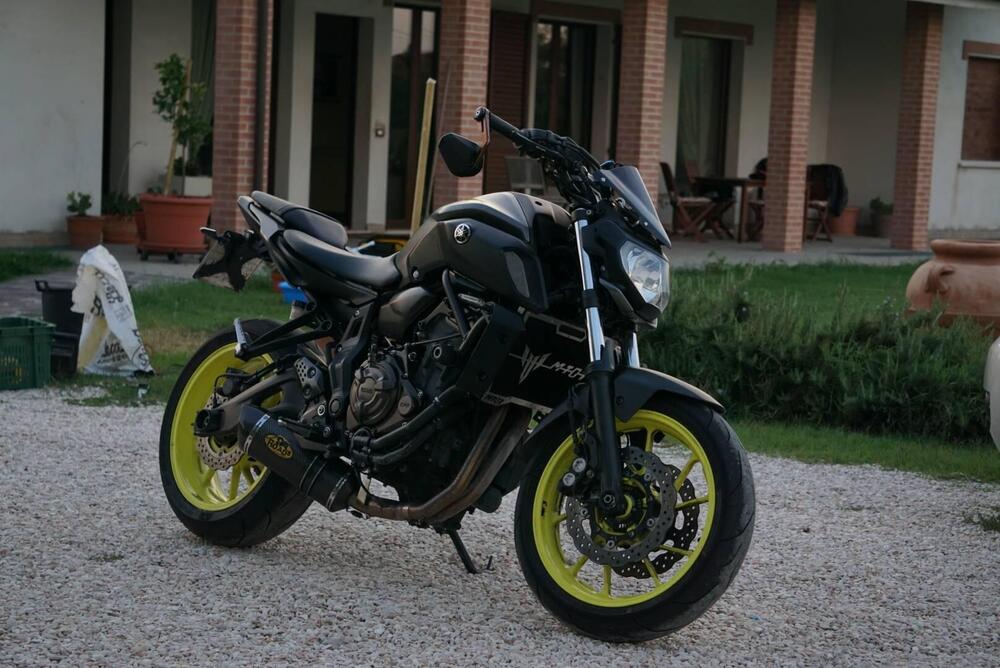 Yamaha MT-07 (2017 - 18) (3)