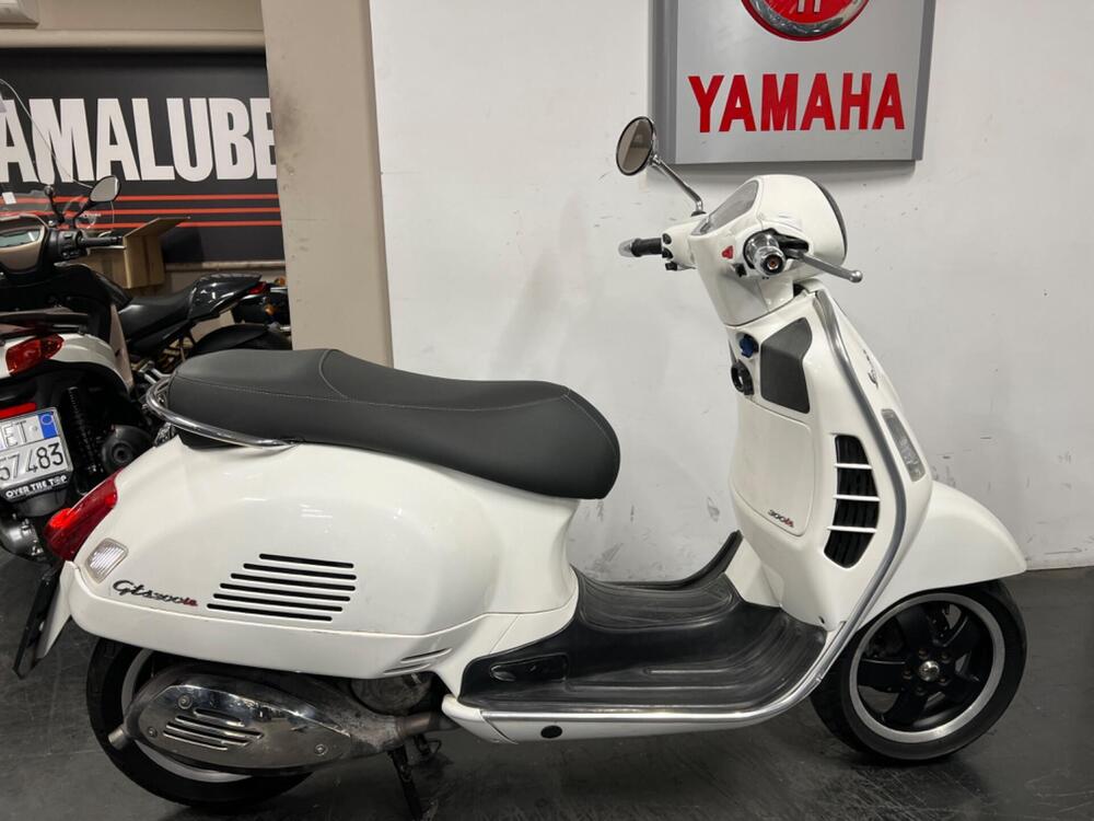 Vespa GTS 300 (2010 - 14)