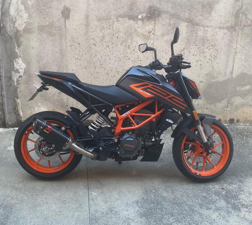 KTM 125 Duke (2021 - 23) (4)