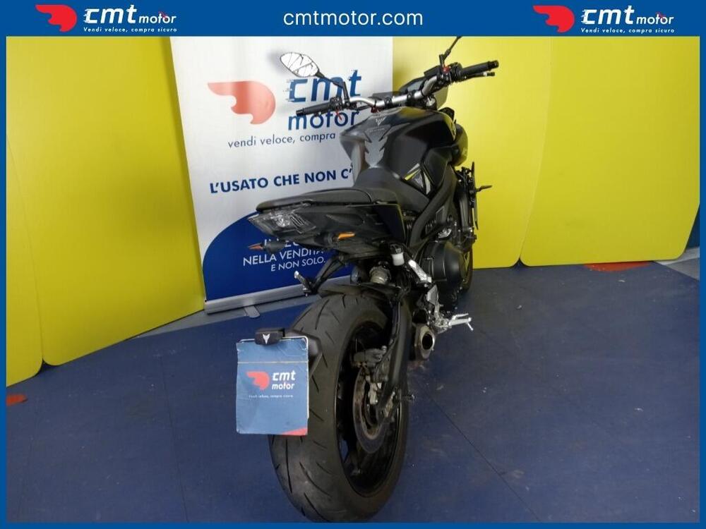 Yamaha MT-09 (2017 - 20) (3)