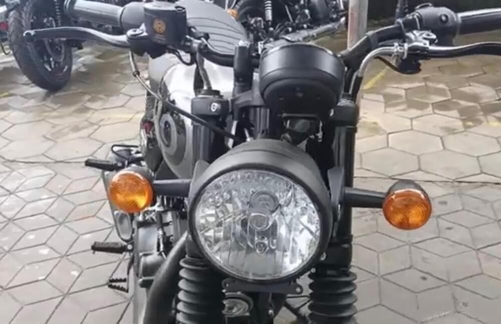 Royal Enfield HNTR 350 (2022 - 24) (3)