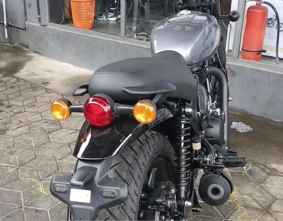 Royal Enfield HNTR 350 (2022 - 24) (4)