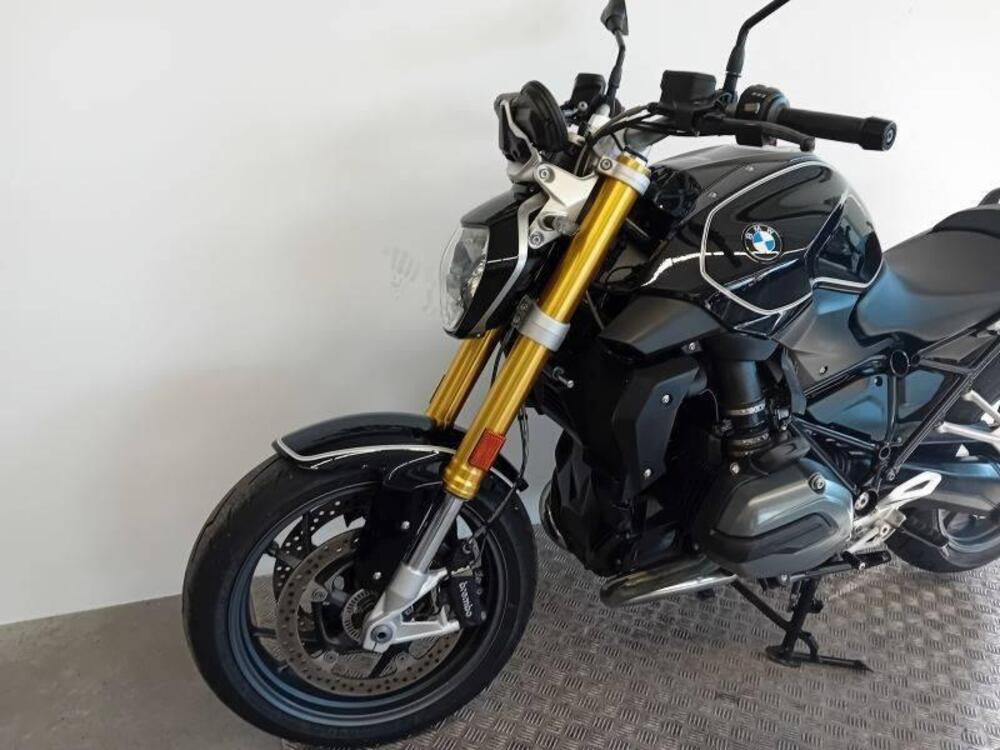 Bmw R 1200 R Black Edition (2017 - 18) (4)