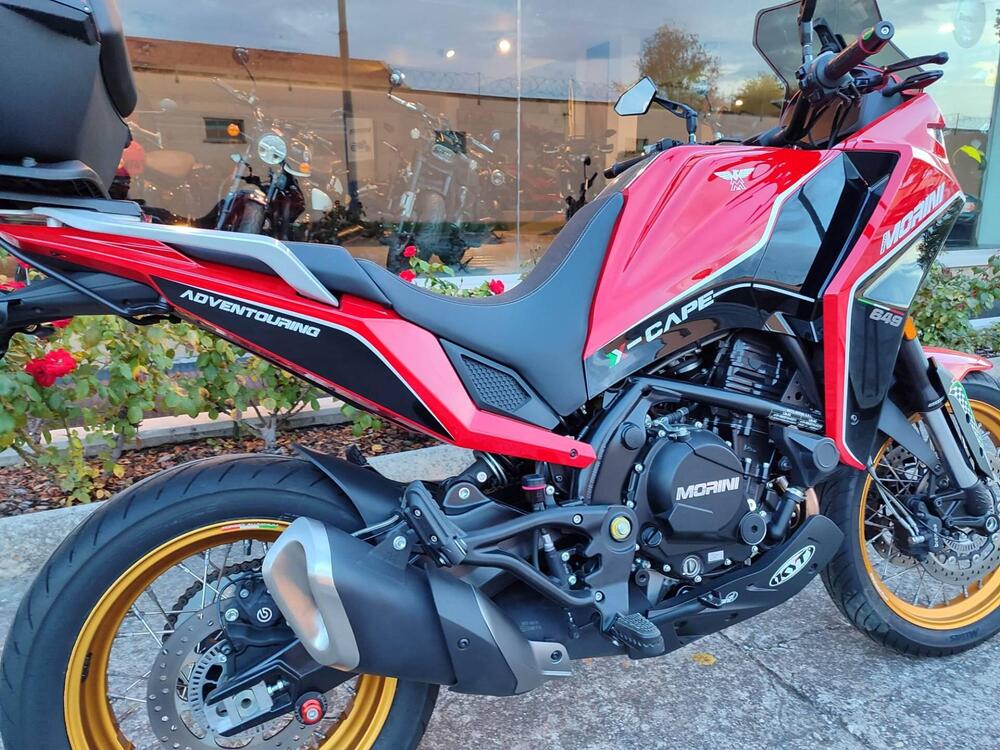 Moto Morini X-Cape 650 Gold Wheels Edition (2022 - 24)