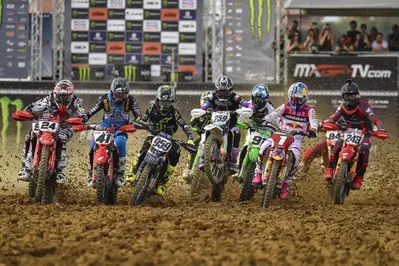 MXGP #20 Sabato FLASH. Vantaggio Prado [VIDEO]