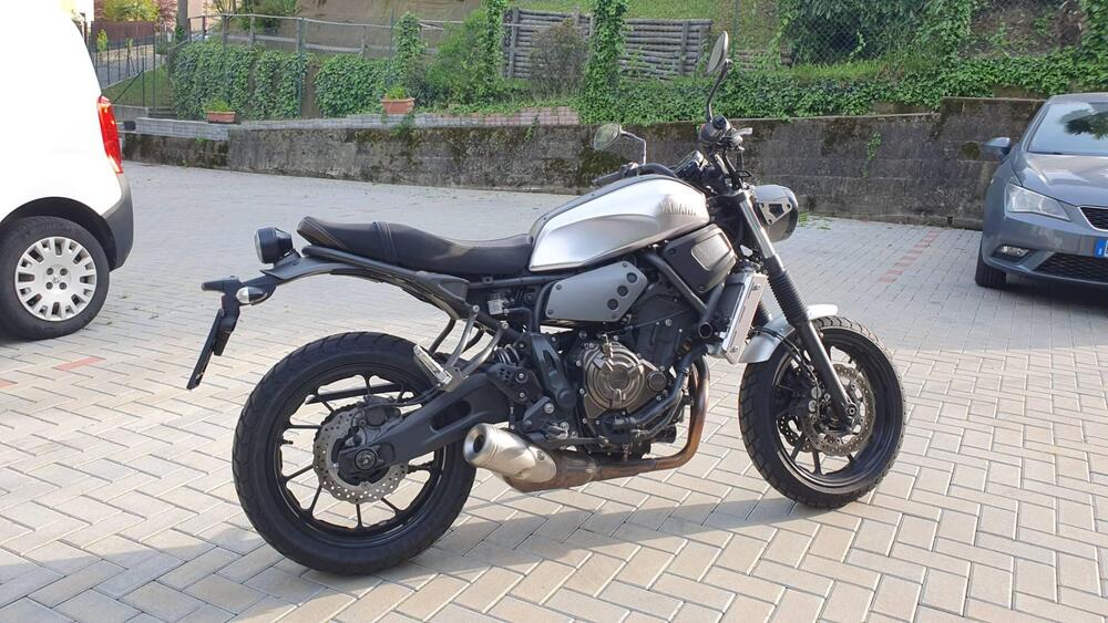 Yamaha XSR 700 ABS (2016 - 20) (4)