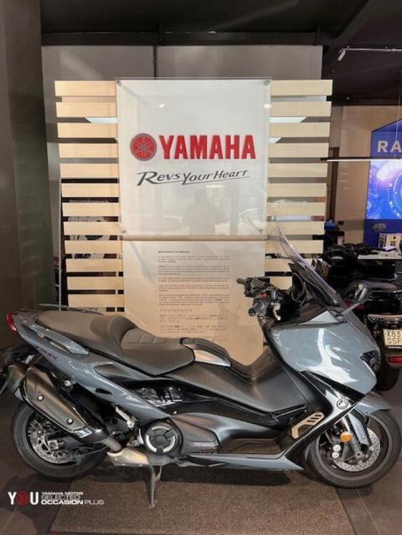 Yamaha T-Max 560 Tech Max (2021)