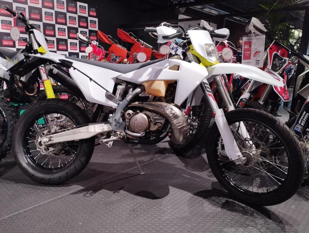 Husqvarna TE 300i (2021)