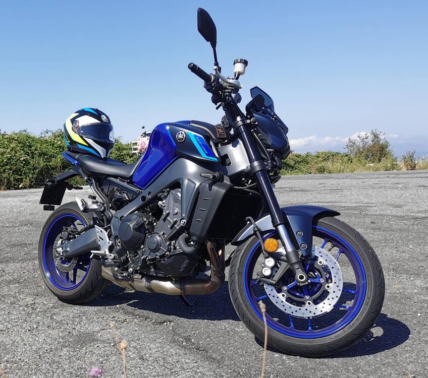 Yamaha MT-09 (2021 - 23) (2)