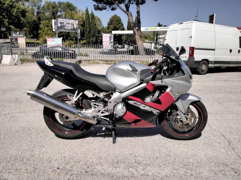 Honda CBR 600 F (2001 - 06)