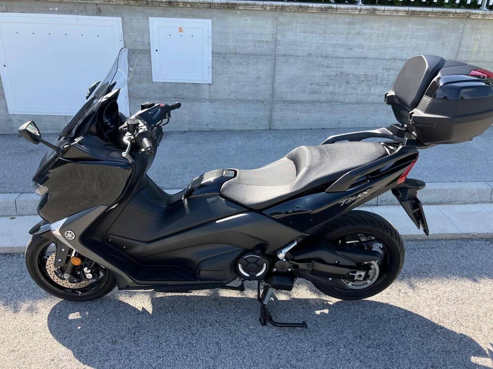 Yamaha T-Max 530 (2017 - 19) (3)