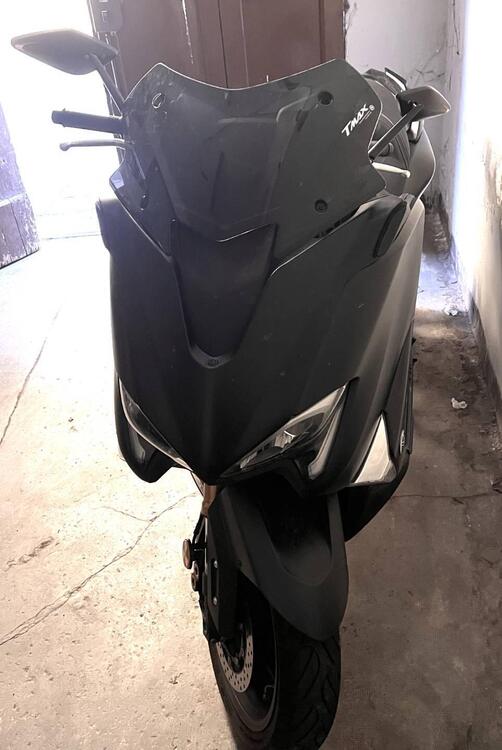 Yamaha T-Max 530 DX (2017 - 19) (5)