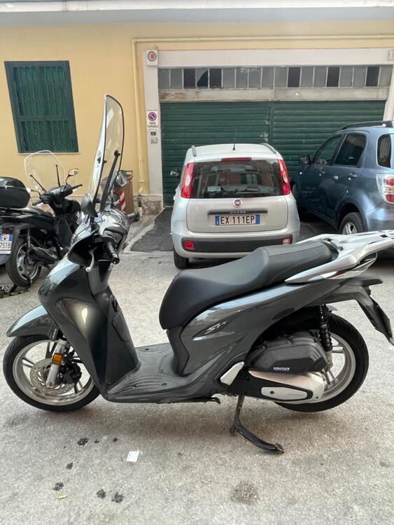 Honda SH 150i (2020 - 24) (3)