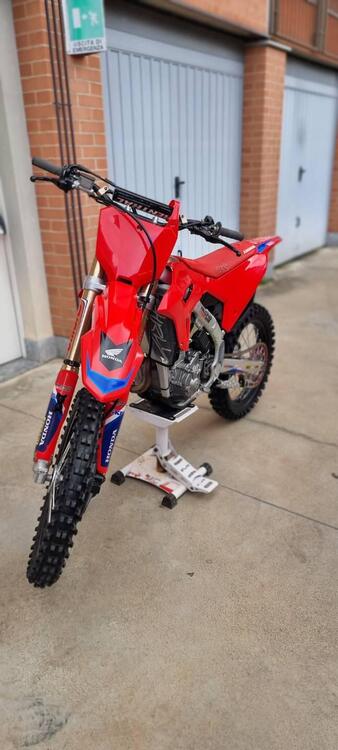 Honda CRF 250 R (2023) (2)