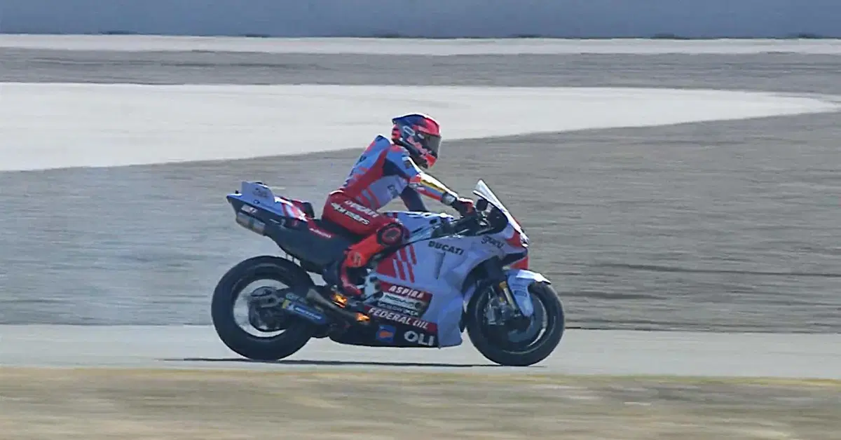 MotoGP 2024. GP dell'Indonesia. Marc Marquez: "Qua a Mandalika non ho mai finito una gara. Avrei potuto giocarmela con Franco Morbidelli e Marco Bezzecchi"