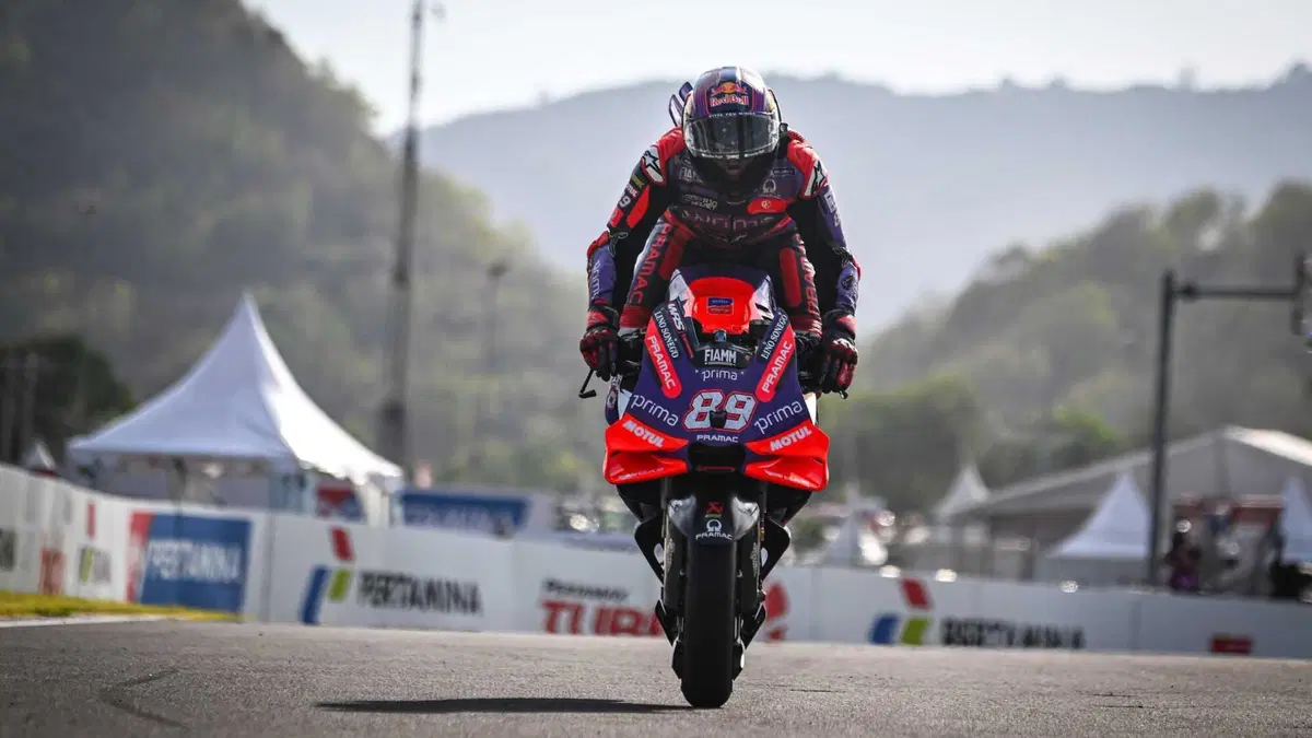 MotoGP 2024. GP dell'Indonesia. Le foto più belle del GP di Mandalika [GALLERY] (6)