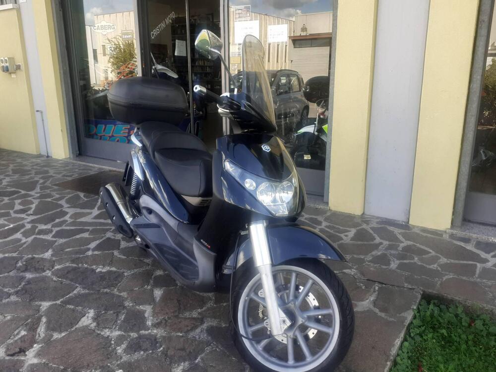 Piaggio Beverly 400 i.e. (3)