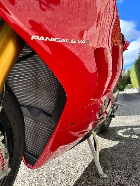 Ducati Panigale V4 S 1100 (2020) (5)