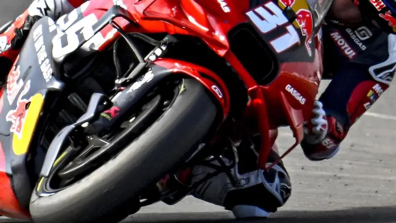 MotoGP 2024. GP dell'Indonesia. Pressione gomme: non sanzionati Pedro Acosta e Brad Binder, penalizzato Takaaki Nakagami