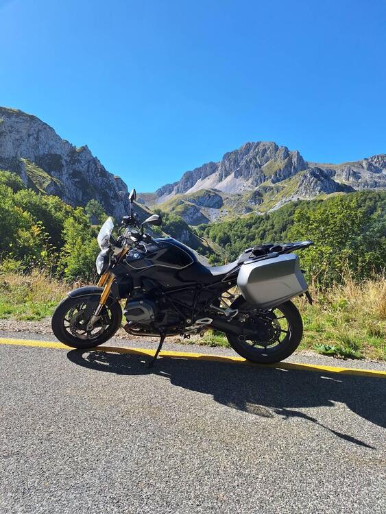 Bmw R 1200 R Black Edition (2017 - 18) (3)