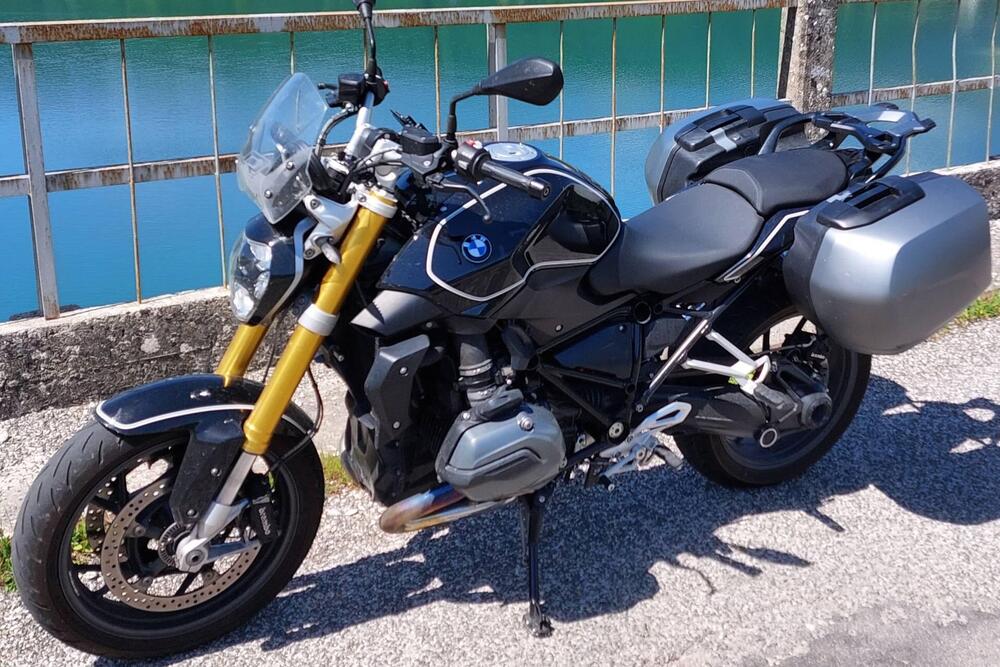 Bmw R 1200 R Black Edition (2017 - 18) (5)