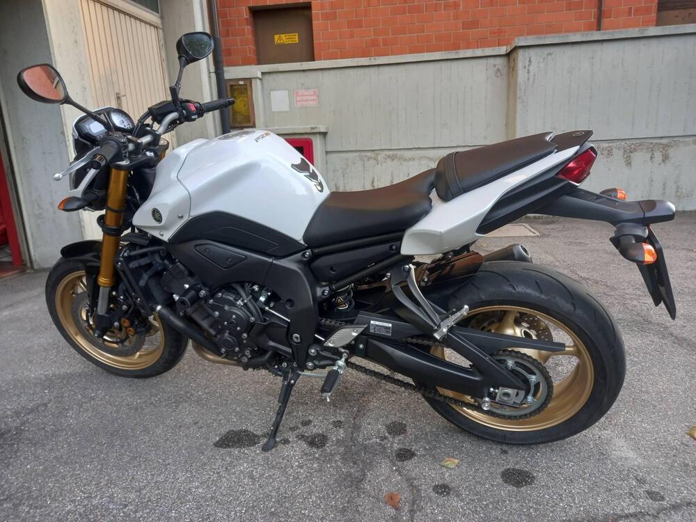 Yamaha FZ8 (2010 - 12) (4)