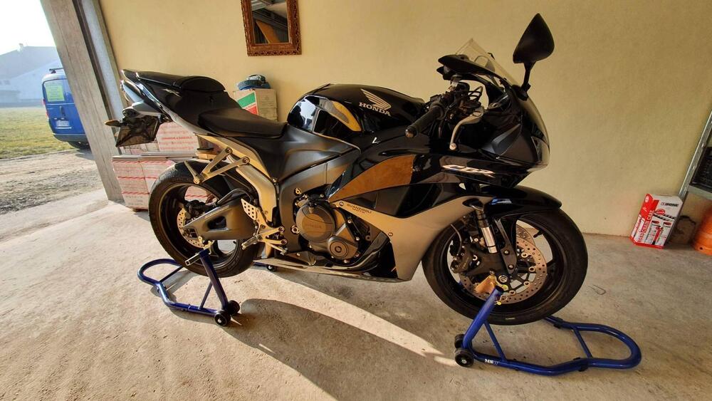 Honda CBR 600 RR (2007 - 08) (2)