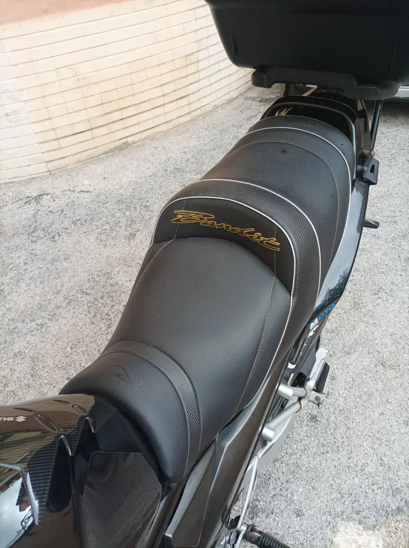Suzuki GSF 650 Bandit S (2005 - 06) (11)
