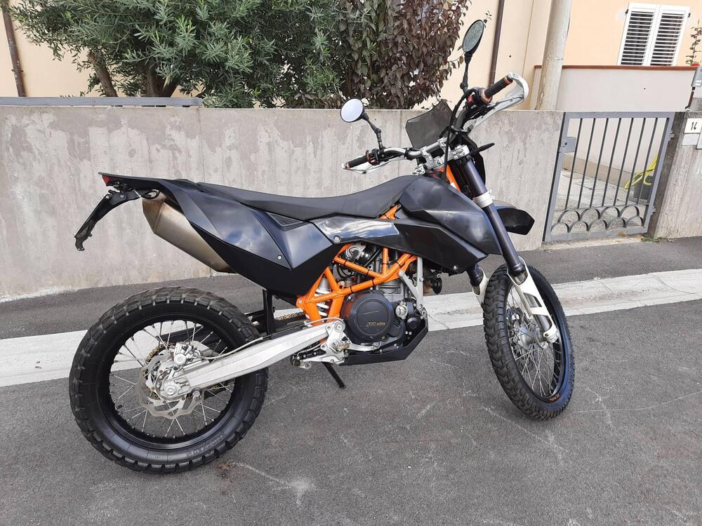 KTM 690 Enduro R (2009 - 11) (2)