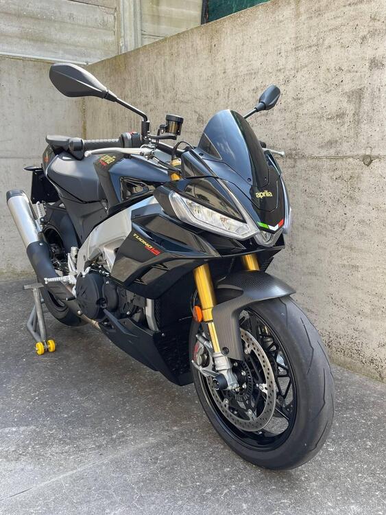 Aprilia Tuono 1100 V4 Factory (2021 - 24) (3)