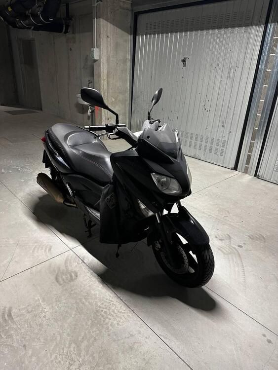 Yamaha X-Max 250 (2010 - 13)