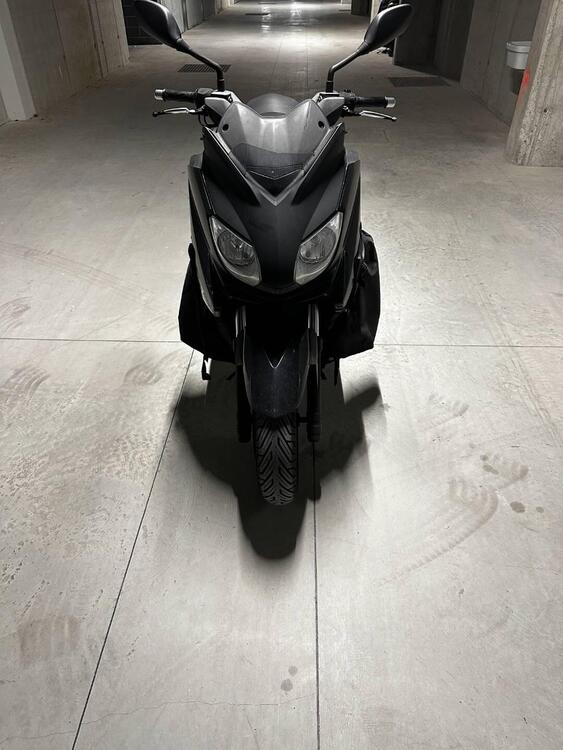 Yamaha X-Max 250 (2010 - 13) (2)