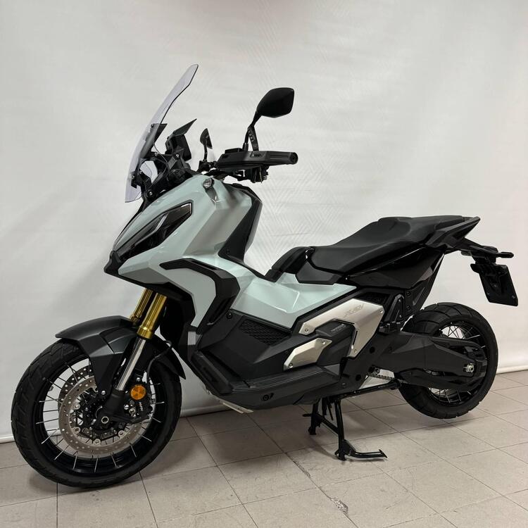 Honda X-ADV 750 DCT (2021 - 24) (2)