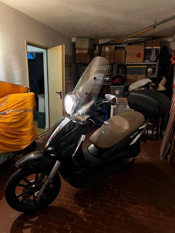 Piaggio Beverly Tourer 300