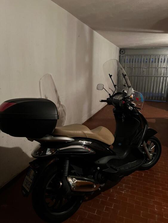 Piaggio Beverly Tourer 300 (3)