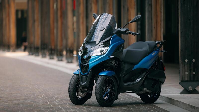 Piaggio MP3 310: Nuovo design e nuovo motore da 310cc [GALLERY]