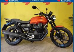 Moto Guzzi V7 Stone (2021 - 25) usata