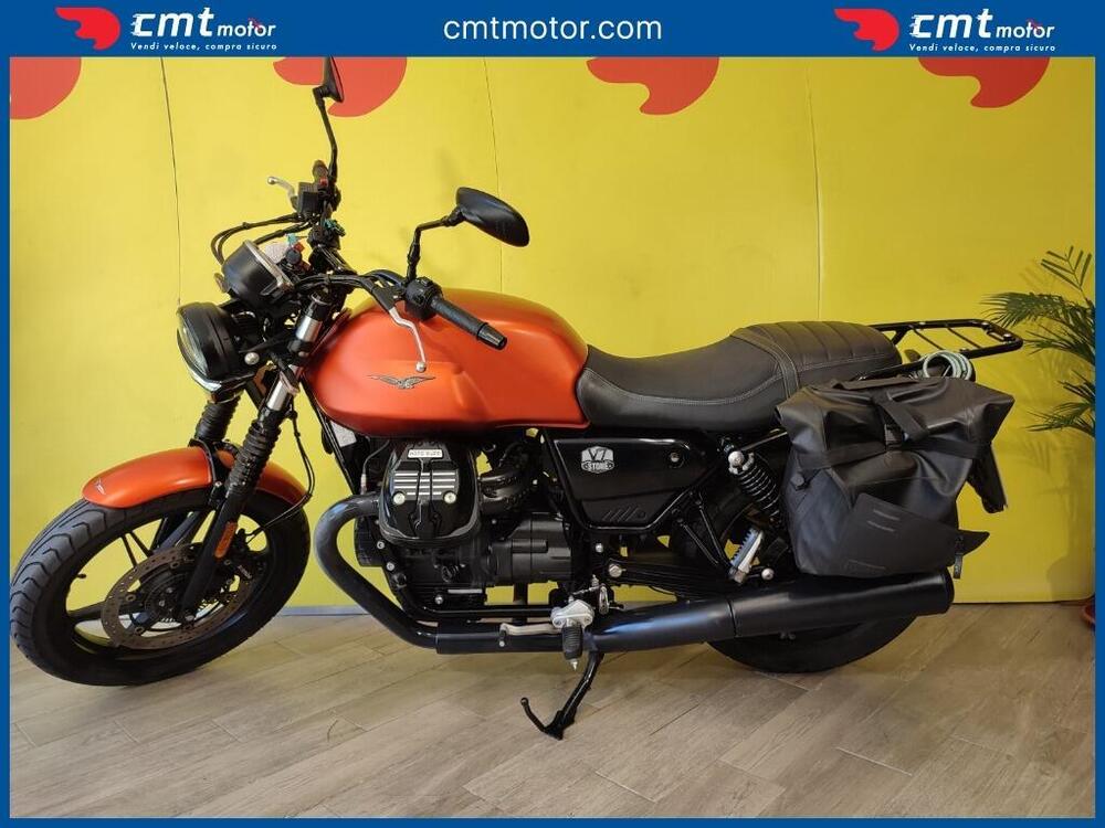 Moto Guzzi V7 Stone (2021 - 24) (3)