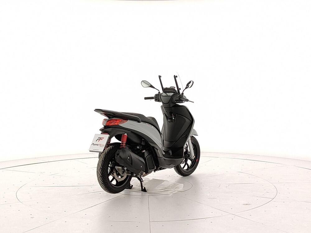 Piaggio Medley 150 S ABS (2021 - 24) (4)