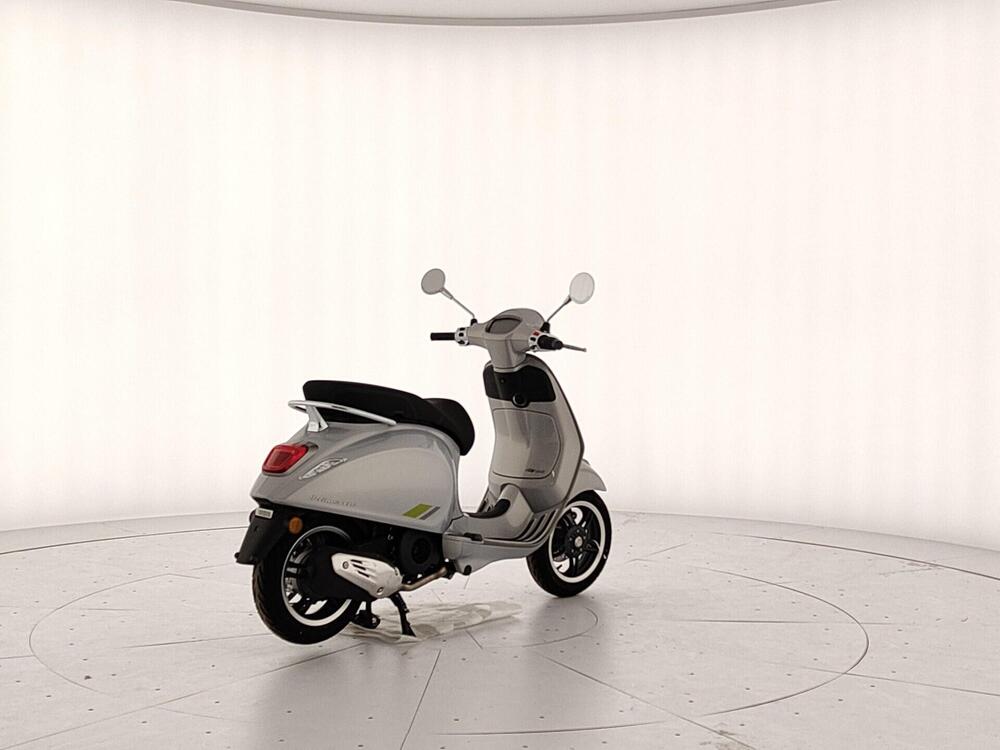 Vespa Primavera 125 Tech (2024) (4)