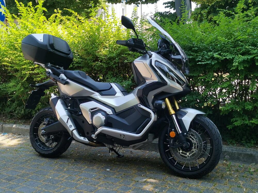 Honda X-ADV 750 DCT Travel (2021 - 24) (2)