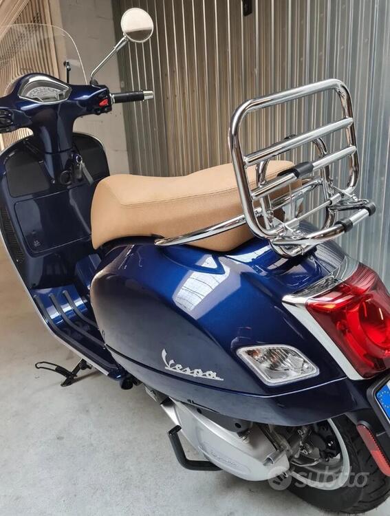 Vespa GTS 300 Hpe (2021 - 22)